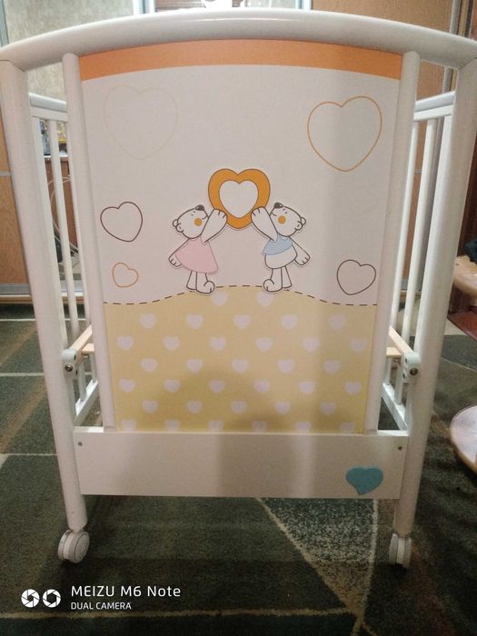 Дитяче ліжко в гарному стані