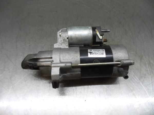 Motor de arranque OPEL Meriva B