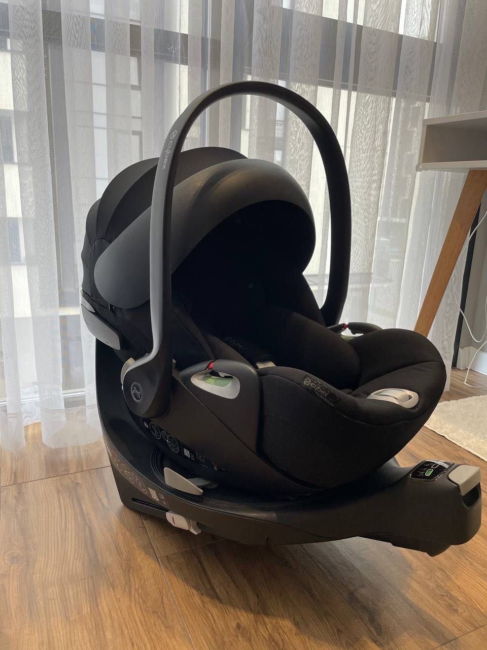Cybex Cloud T i-Size Sepia Black + База Cybex z2 Стан нового+гарантія