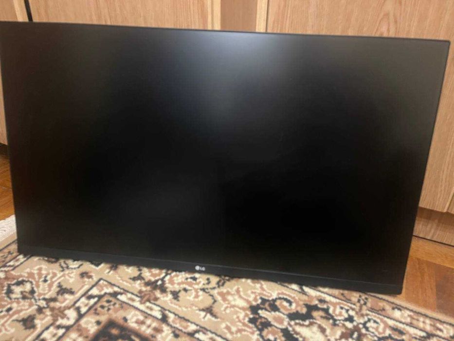 Монітор LG 32QN600-B, 2K, 32 дюйми, HDR-10. У відмінному стані.