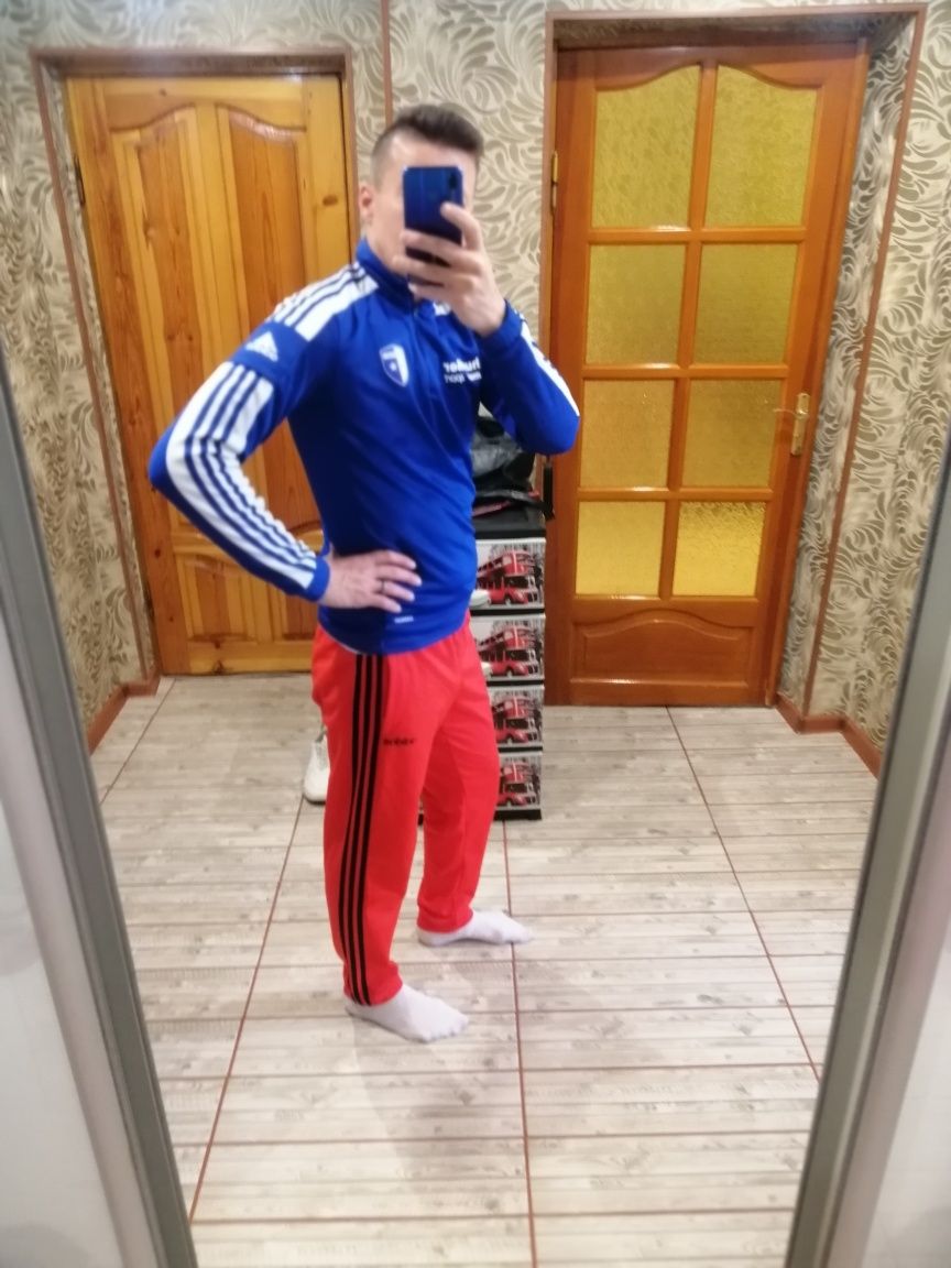 Спортивные штаны Adidas