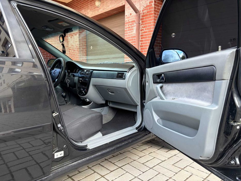 Терміново! Chevrolet Lacetti 1.8 SX