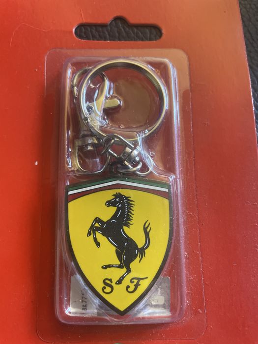 Porta- chaves Ferrari