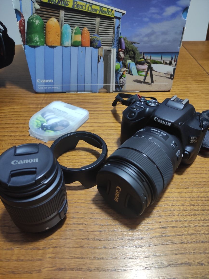 Kit Fotógrafo completo - OPORTUNIDADE - Canon EOS 250D + 2 objetivas