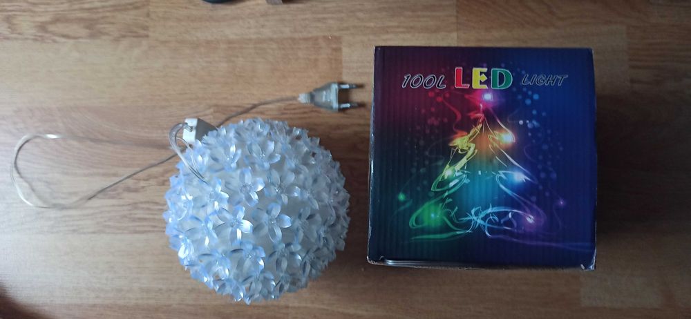 Kula LED 100 dekoracja