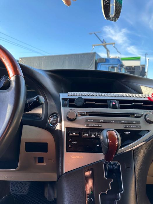 Продам Lexus RX 350