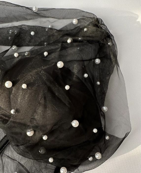 Продається супер красивий корсет з перлинами