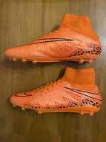 Футбольные бутсы Nike Hypervenom