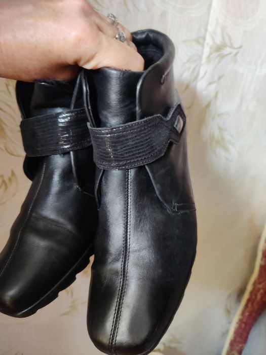 Ботиночки женские кожанные