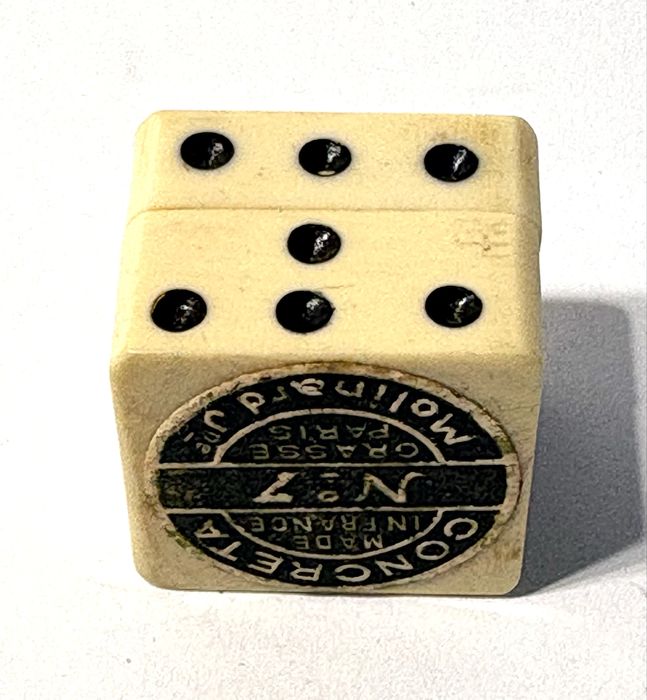 Antiga Miniatura de perfume sólido francês Concreta de Molinard Paris