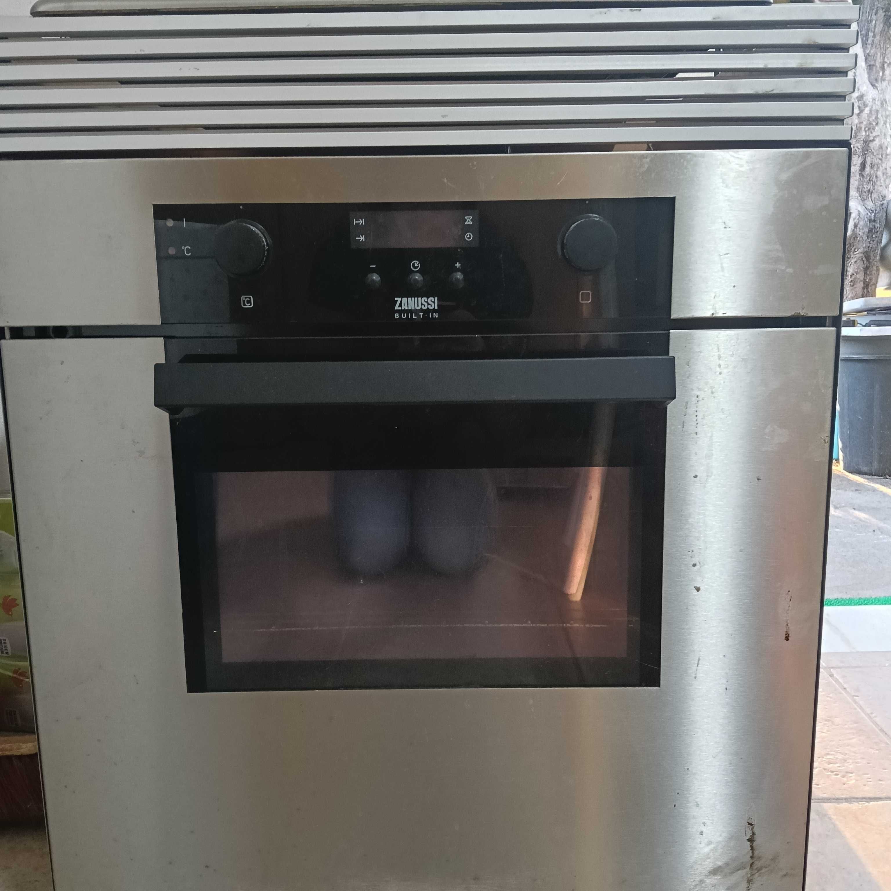 Fogão e forno de encastrar zanussi
