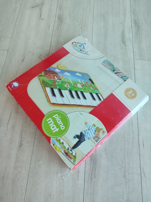 Лот Розвиваючий килимок Shantou Yisheng Музичні звірята піаніно соти м