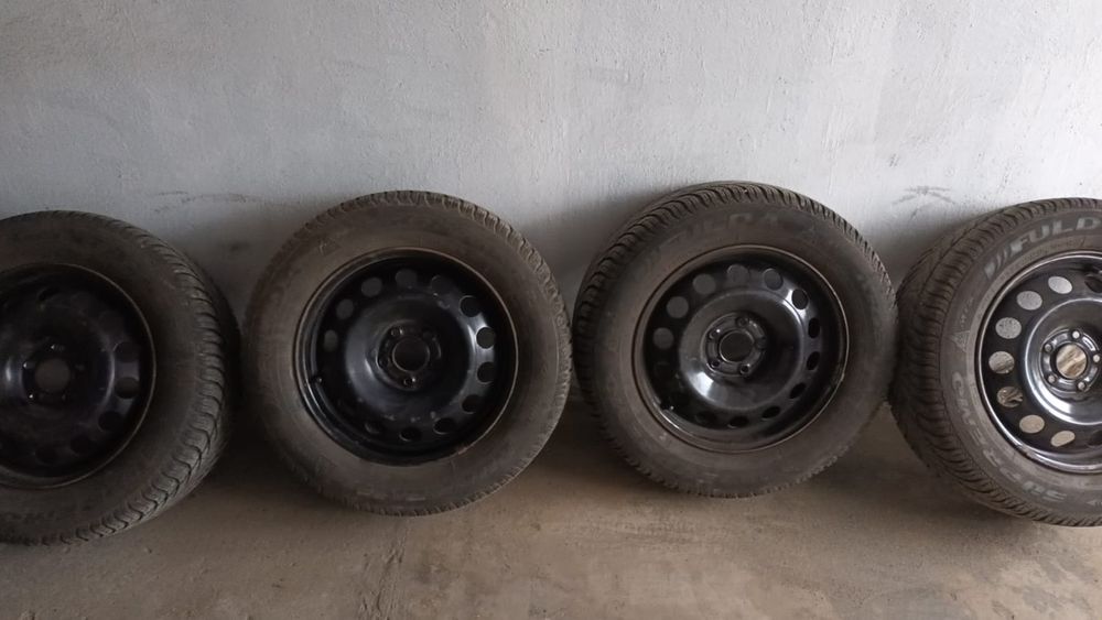 Opony zimowe i felgi Citroen Peugeot  5x108 6,5J ET47 R16 4szt.