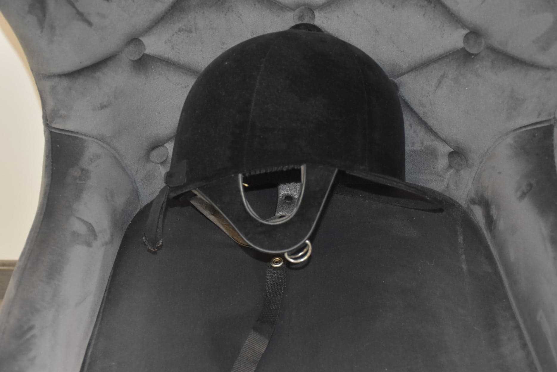 kask do jady konnej,toczek konny welurowy piękny,oryginalny