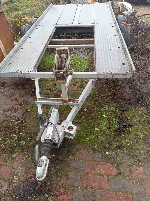 Продам лавету  1997