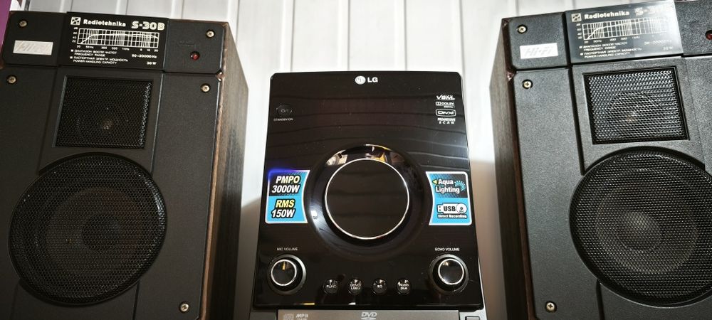 Музикальний центр LG-RBD 154