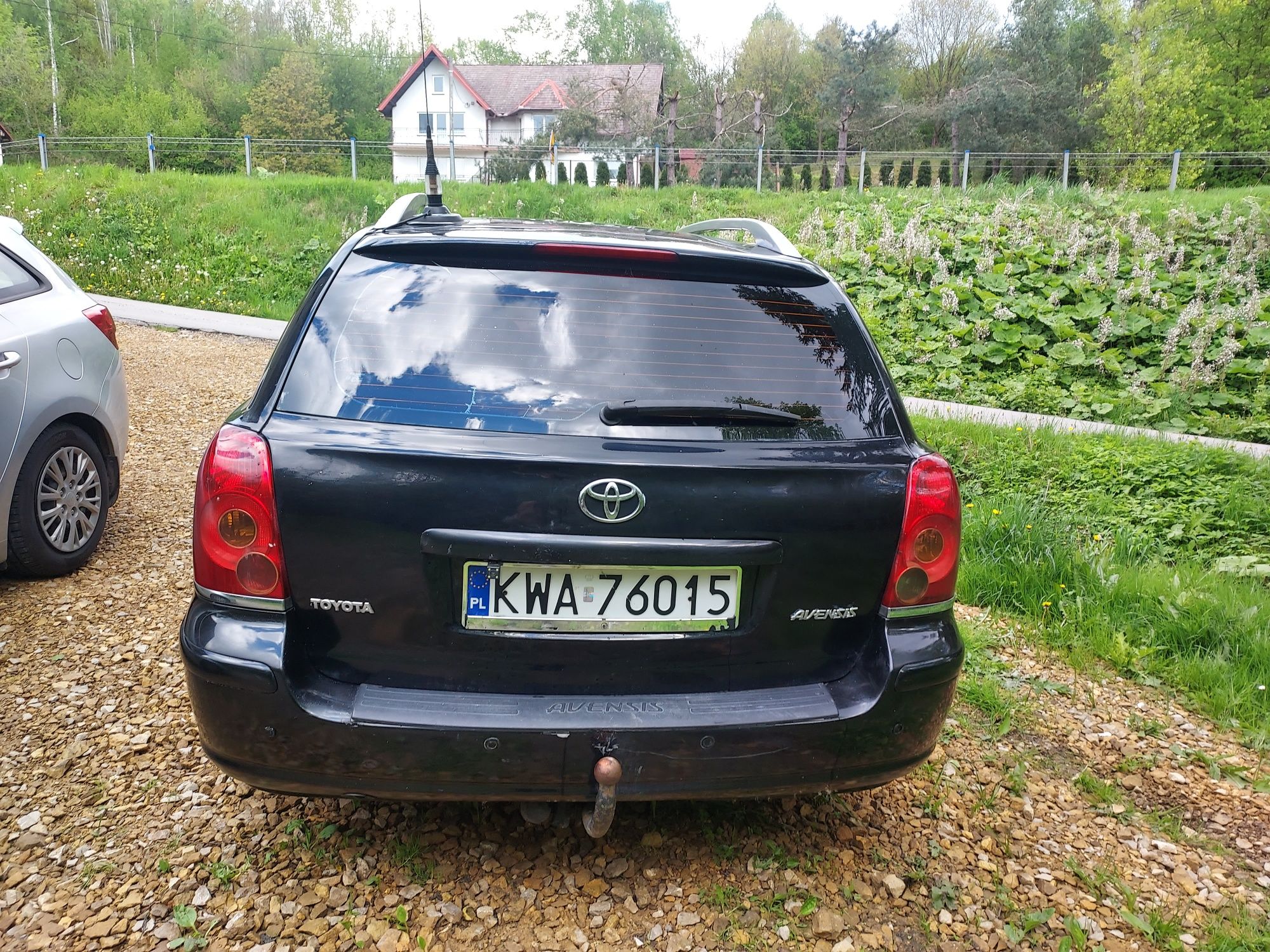 Toyota avensis T25 kombi 1.6 gaz