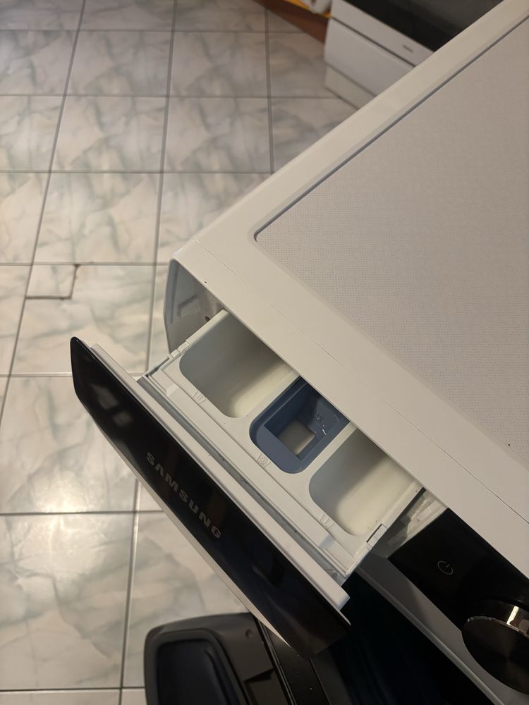 Pralka Samsung model WW70T552DAE/SE 7.0kg