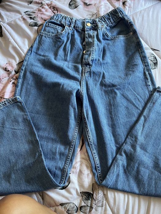 Calças de ganga cintura subida, Zara