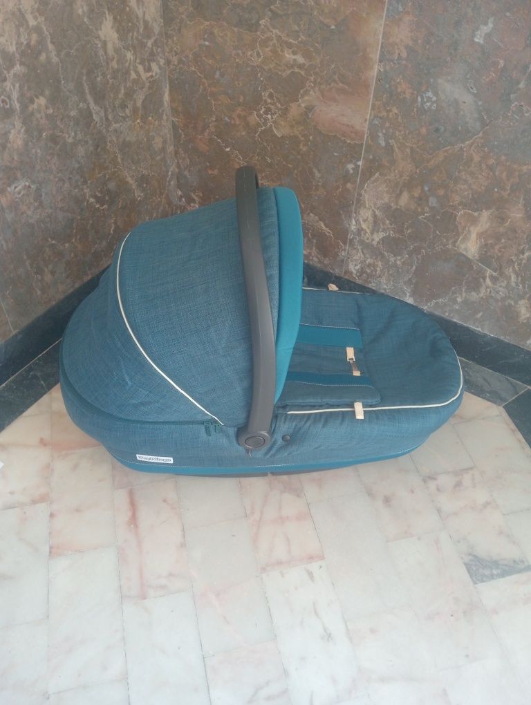 Conjunto para bebés em bom estado