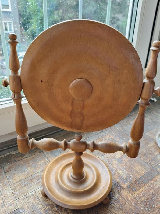 Lusterko drewniane z czasów PRL