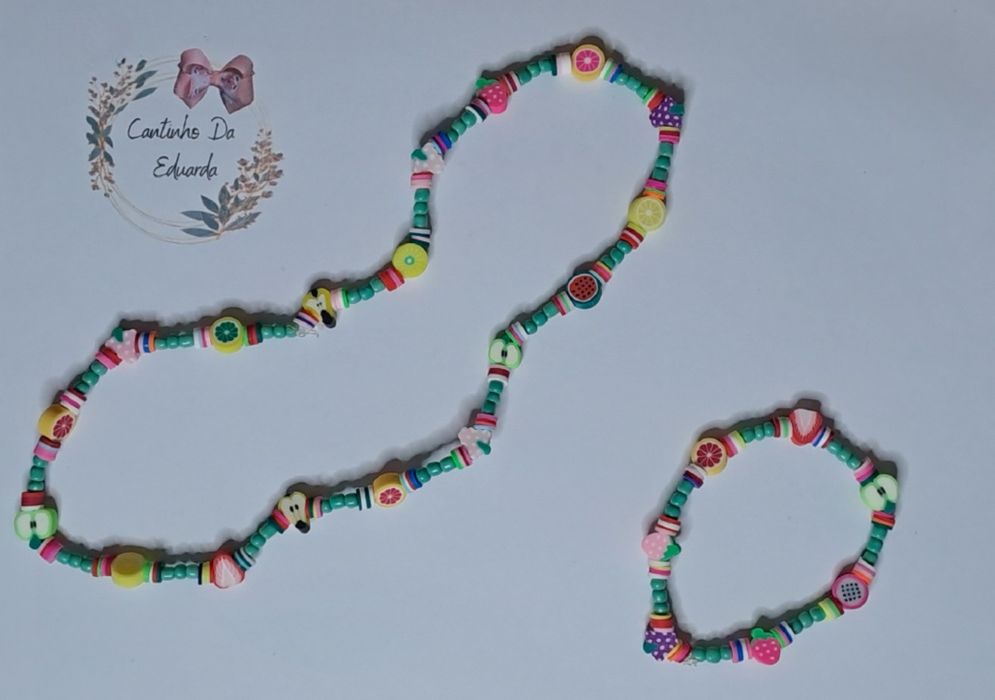 Conjunto colar + pulseira criança