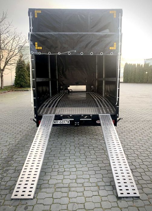 Wynajem Autolaweta Kryta Zabudowana