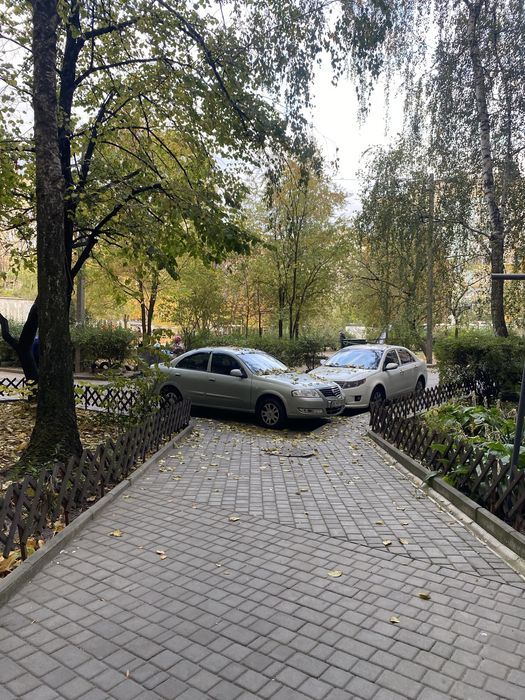 Продам 3-к кв с ремонтом 77м2 пр Героев Победа-6 Возможен безнал !