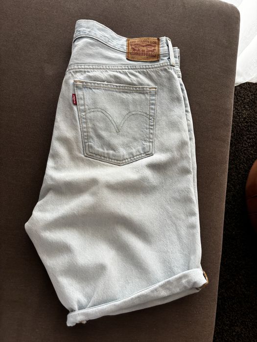 Calções ganga clara Levis