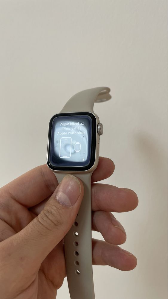 Apple Watch Series SE 40mm заблоковані icloud lock запчастини