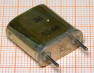 Rezonator kwarcowy 15150kHz ( 15,150MHz ) [16]