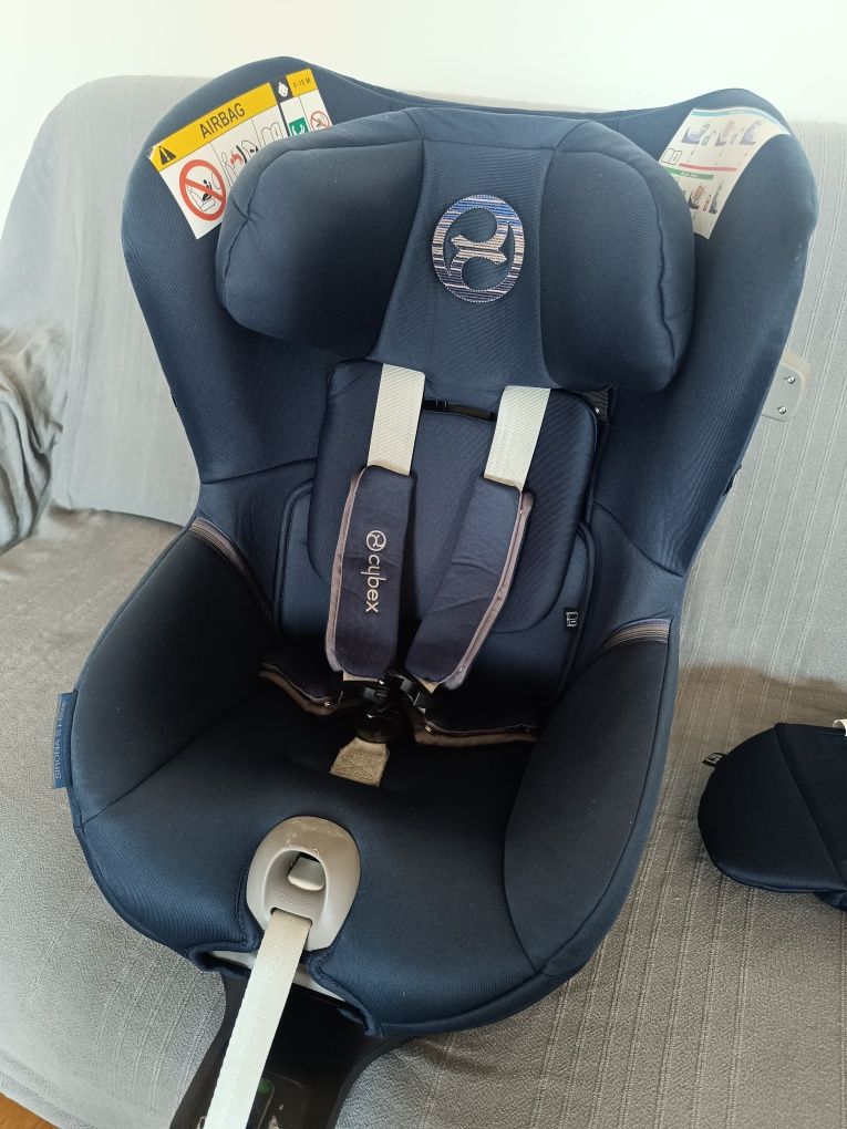 Cadeira rotativa 360° CYBEX Sirona SX2 i-Size