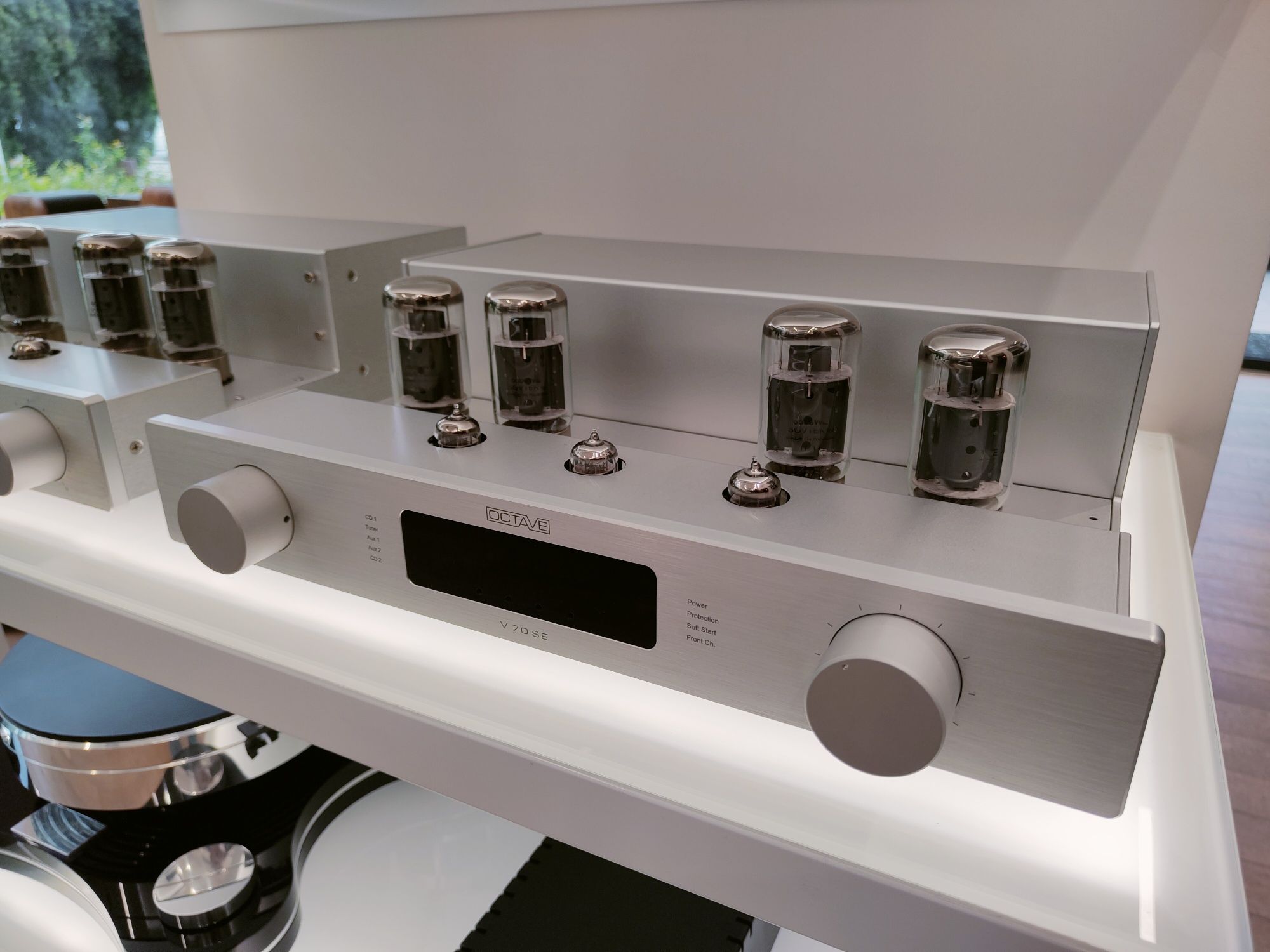 Octave Audio V 70 SE