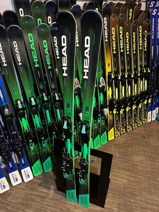 Narty Head SUPERSHAPE E-MAGNUM 149 cm 156 cm 163 cm 170 cm 177 cm