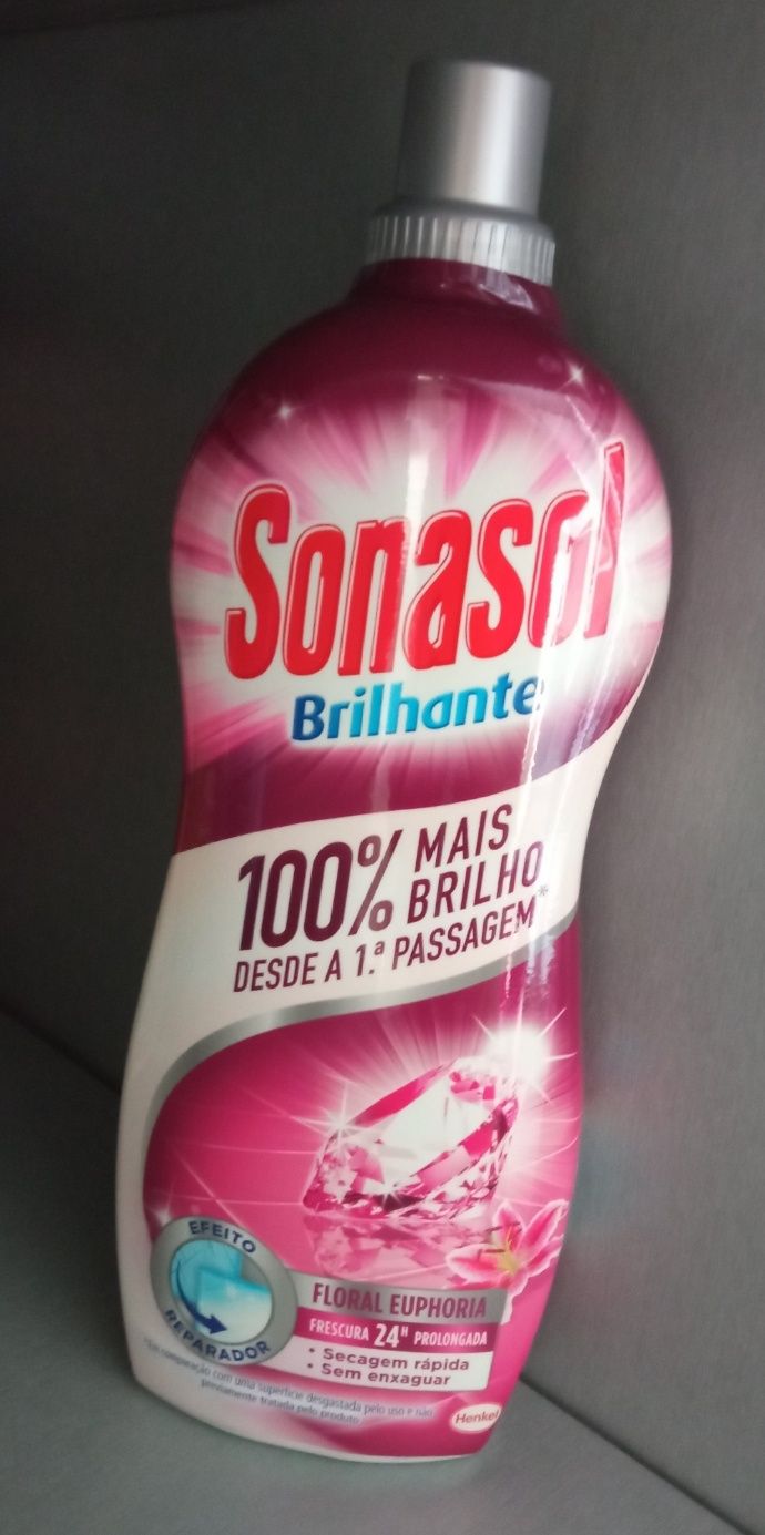 Sonasol e Finish - limpeza e brilho (móveis e pavimentos)