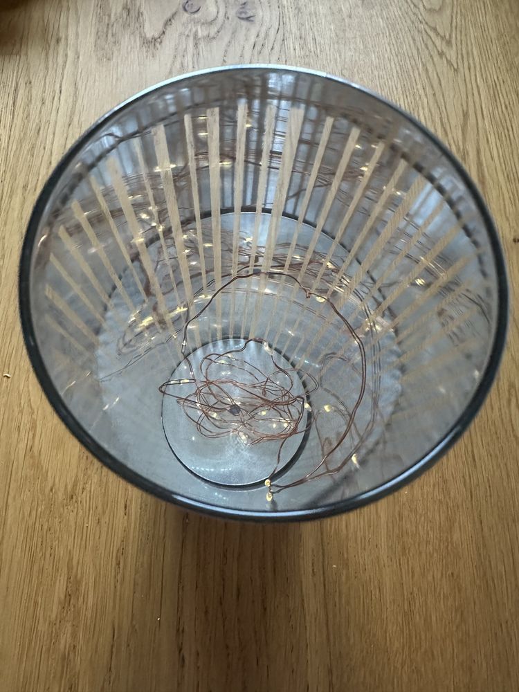 Ozdobna srebrna lapka led lampa