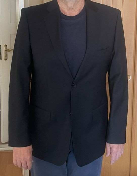 Мужские строгие костюмы