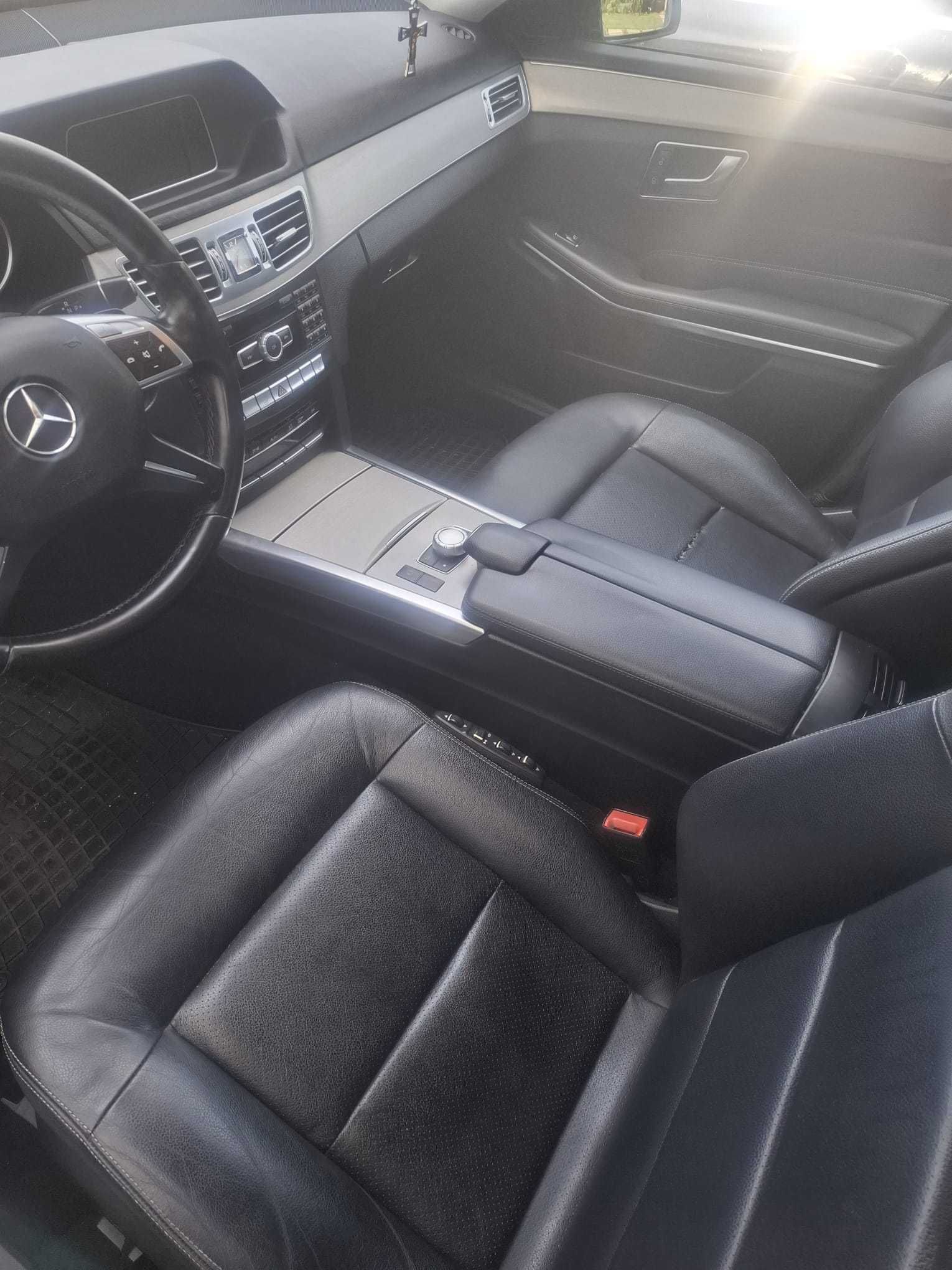 Mercedes-Benz Klasa E 200