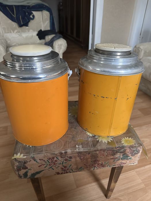 Продам термос НОВЫЙ нержавейка 3 л.