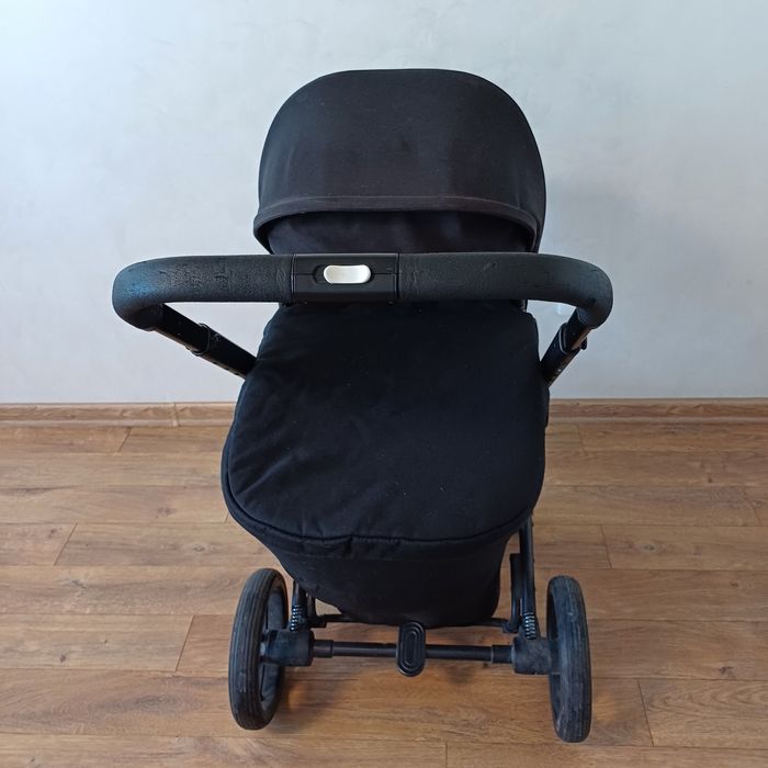 Коляска(дитяча люлька)