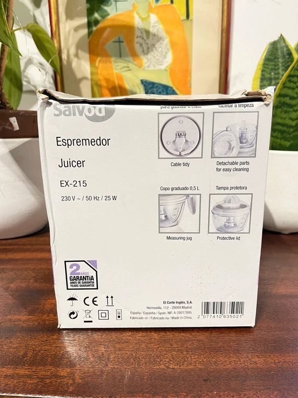 Espremedor de citrinos Saivod Novo- Saivod citrus juicer
