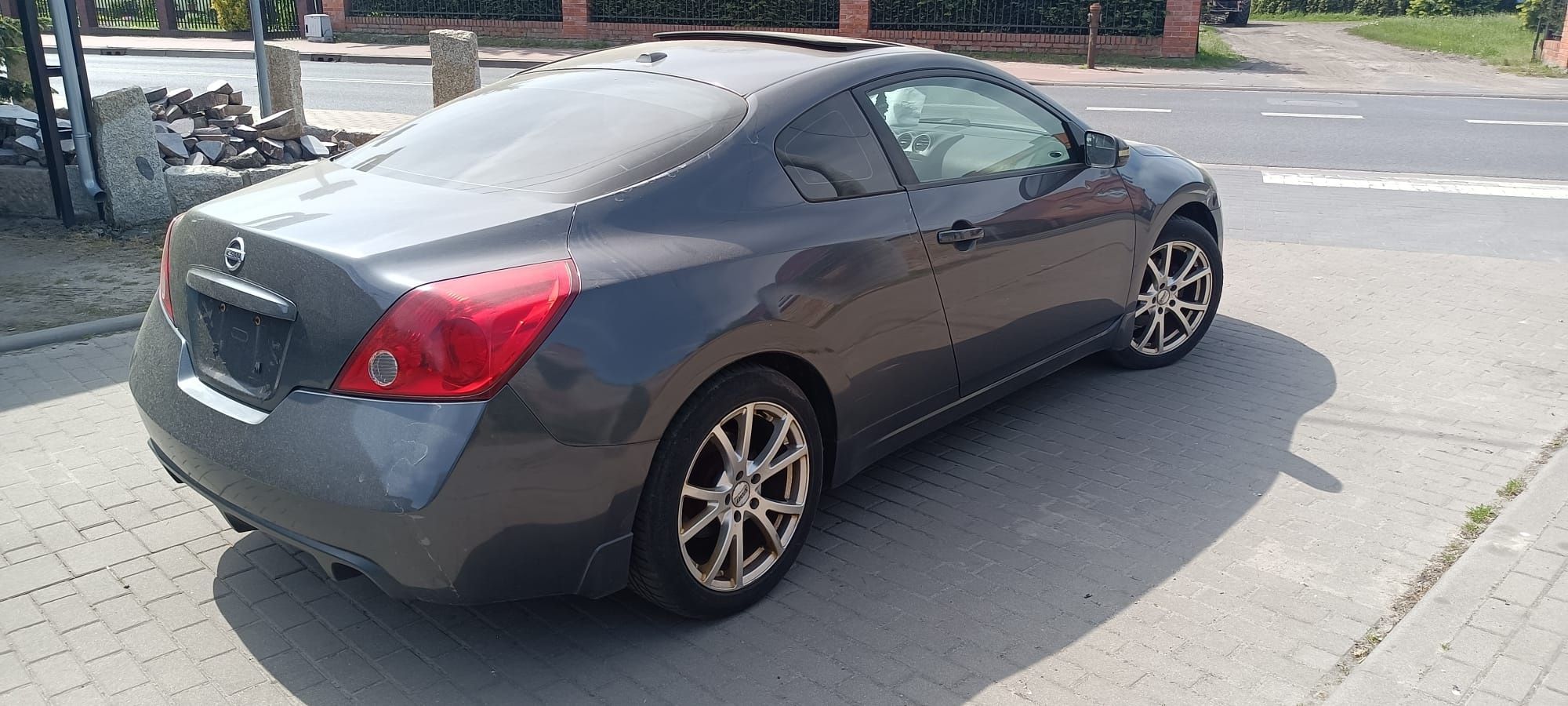 Nissan Altima coupe 3.5 v6 vq35de