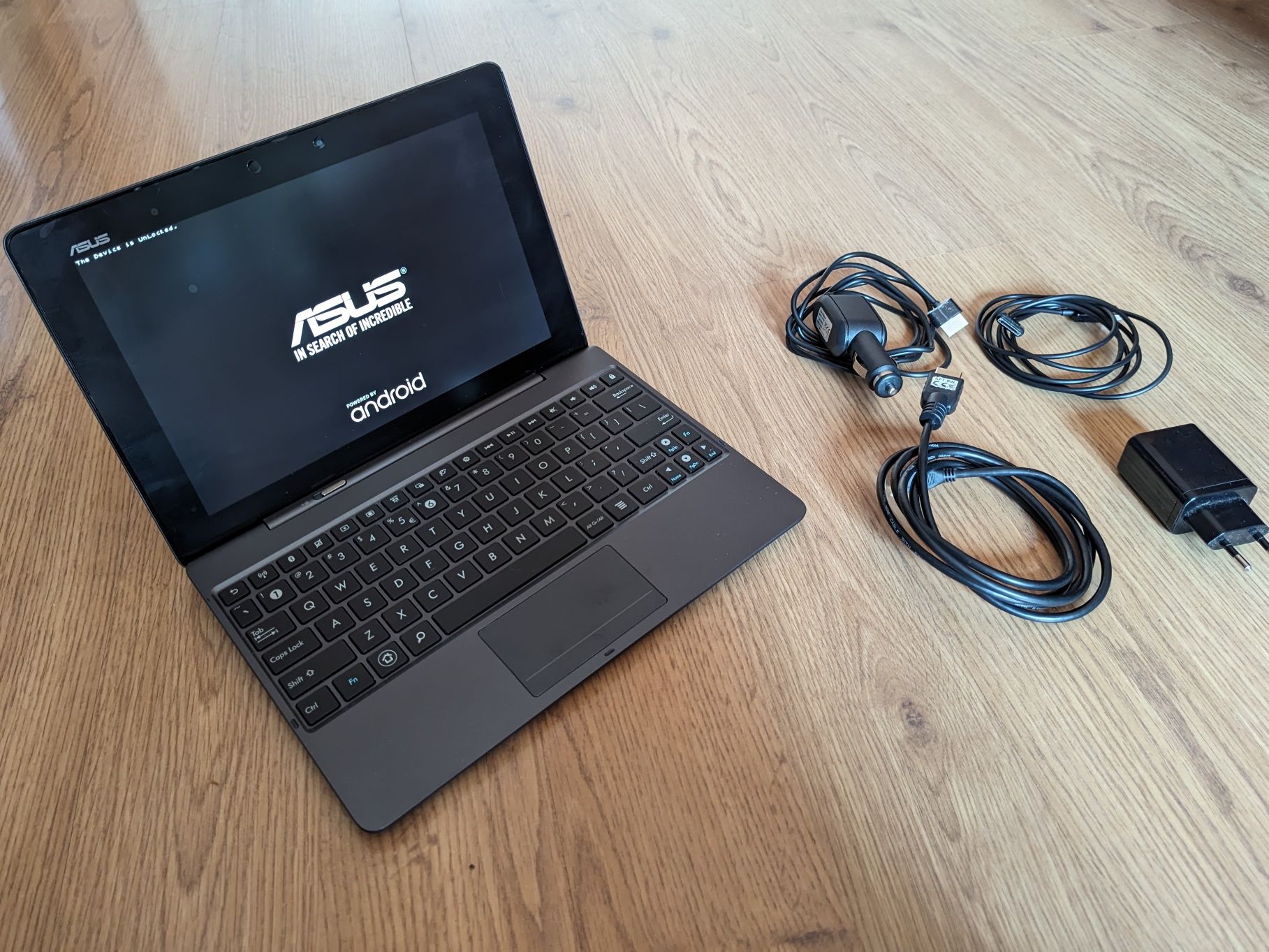 Tablet Asus TF701T (HDMI, root, odblokowany)