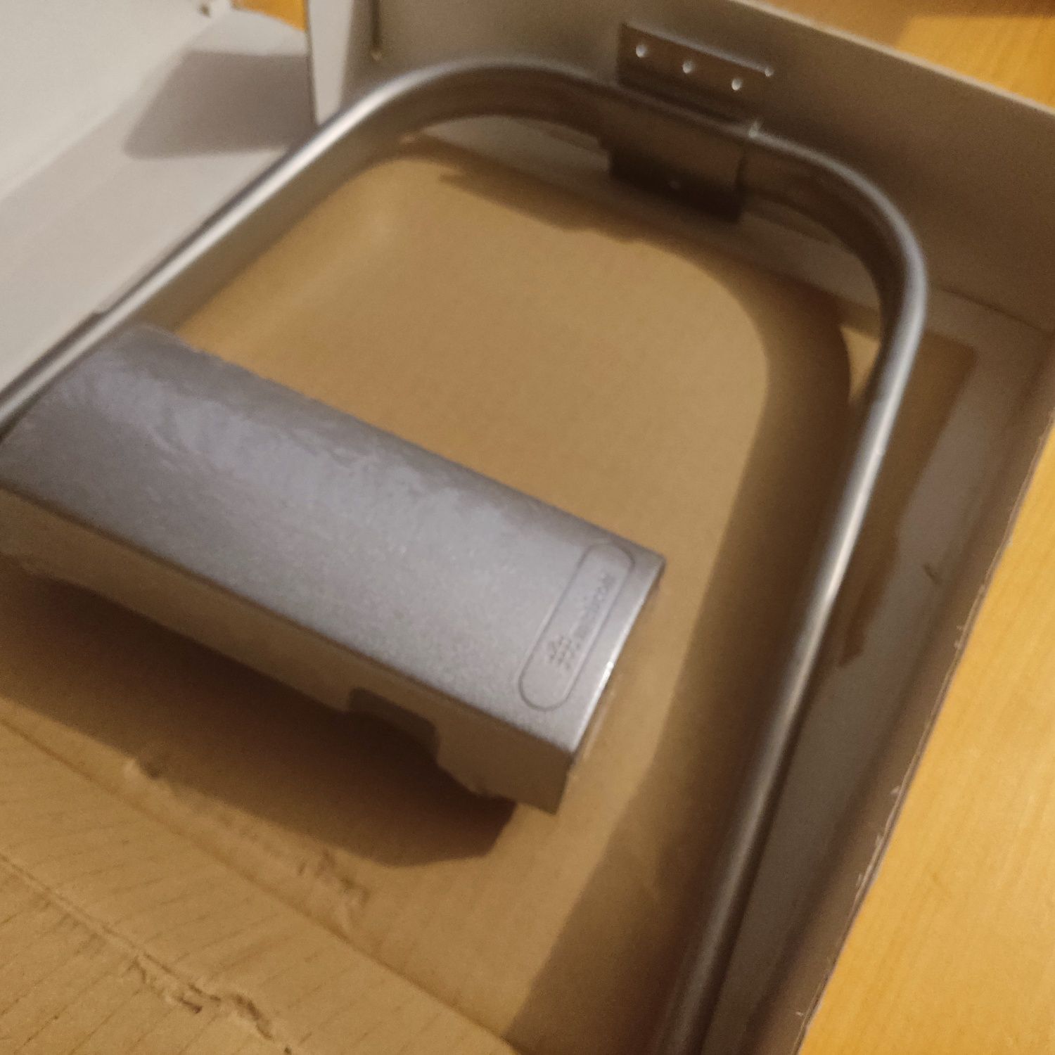 Uchwyt ścienny Meliconi Space System Box – nowy