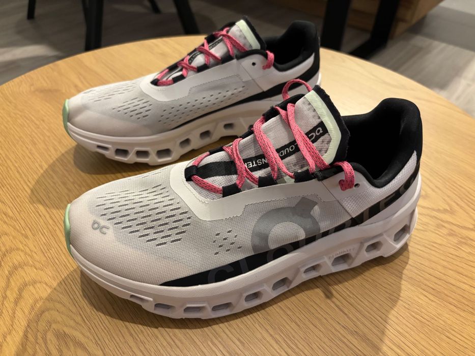 Sprzedam buty biegowe on runing