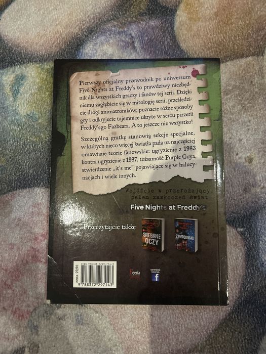 Książka o FNAF-ie