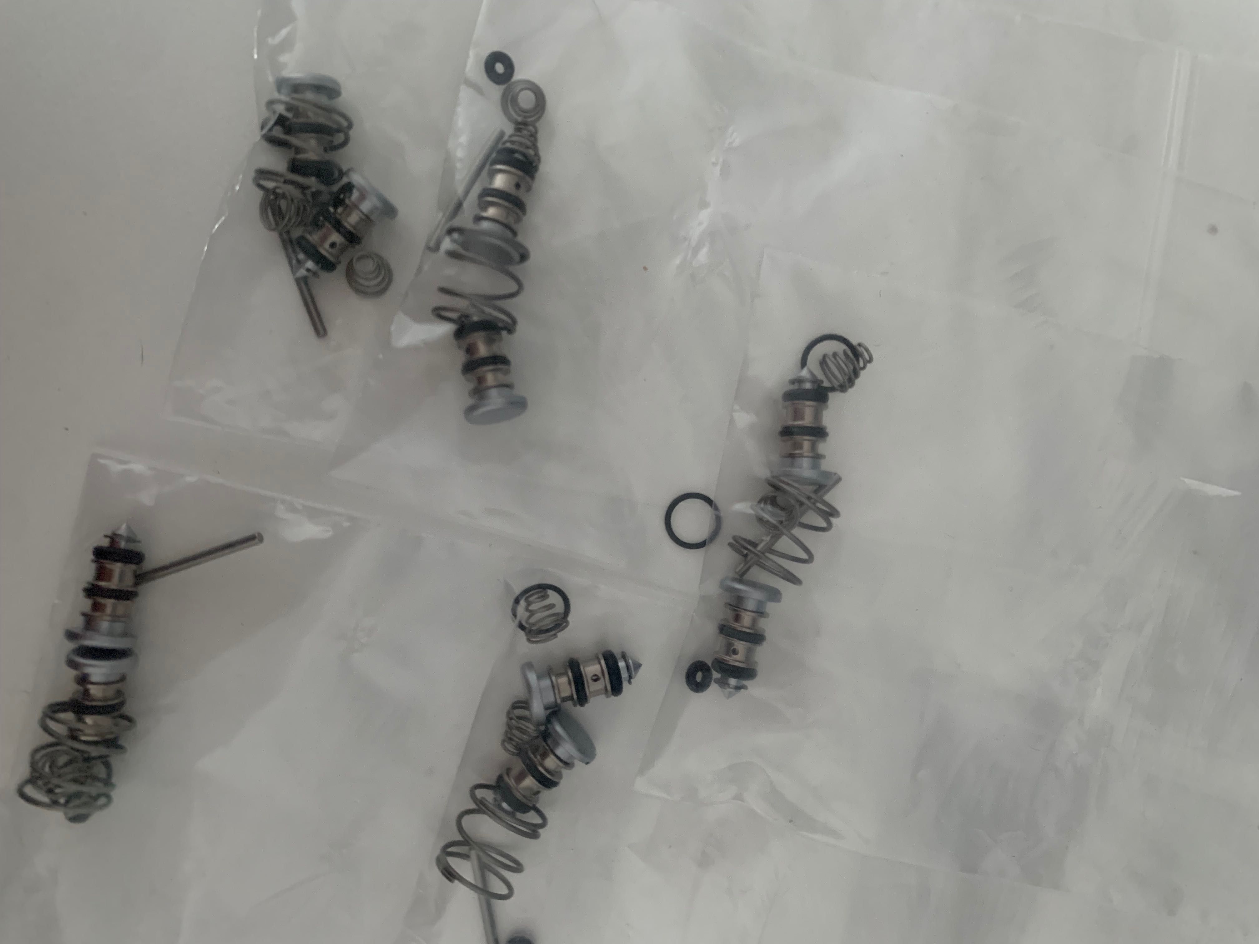 PN 3098
Quick-Clean Syringe Buttons & Repair Kit   5 zestawów
