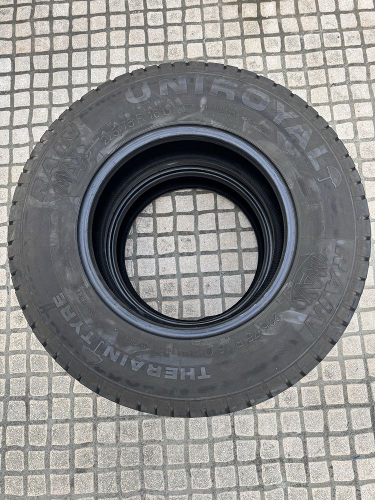 Pneus 225/75R16 CP Camper