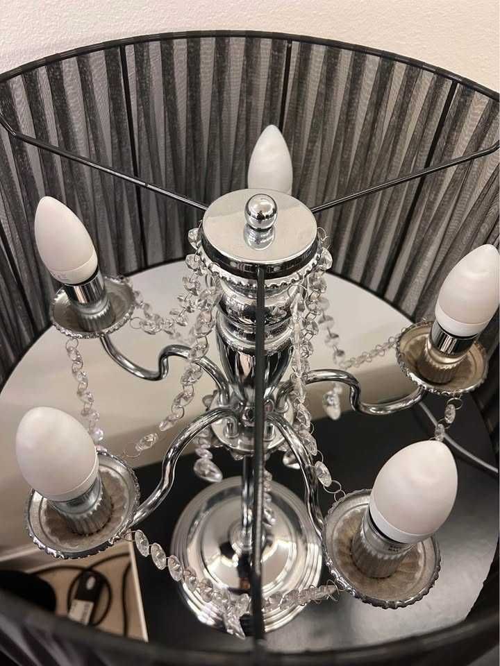 Candeeiro de mesa