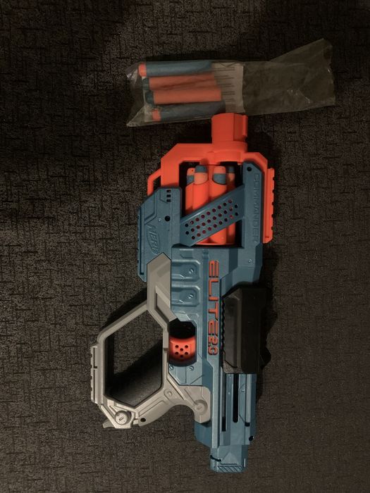 Бластер Hasbro Нерф Элит 2.0